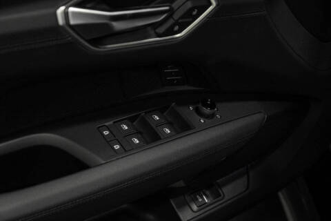 2024 Audi e-tron GT quattro Prestige