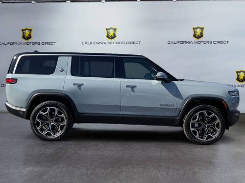 2025 Rivian R1S