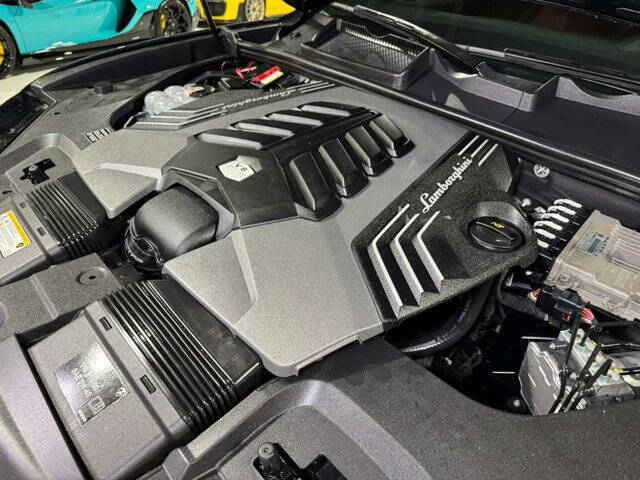 2022 Lamborghini Urus