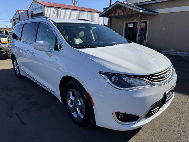 2018 Chrysler Pacifica Hybrid Touring L