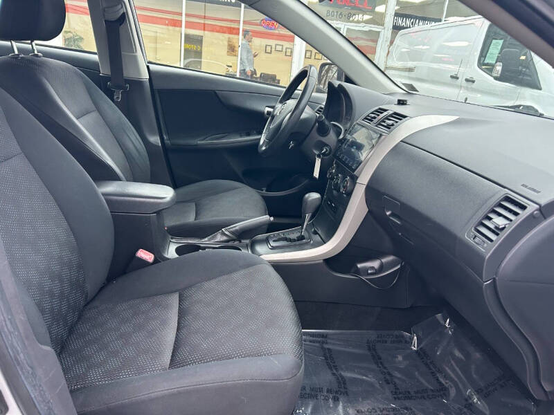 2009 Toyota Corolla S