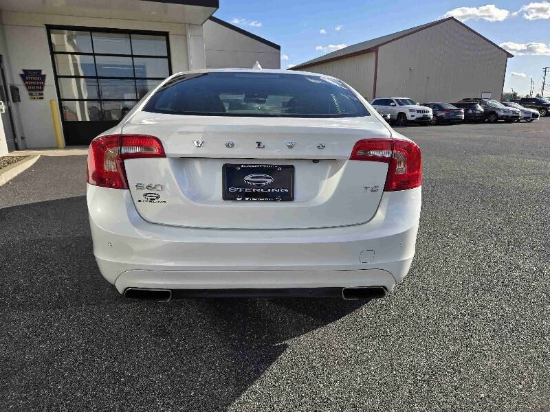 2016 Volvo S60 T5 Drive-E Premier