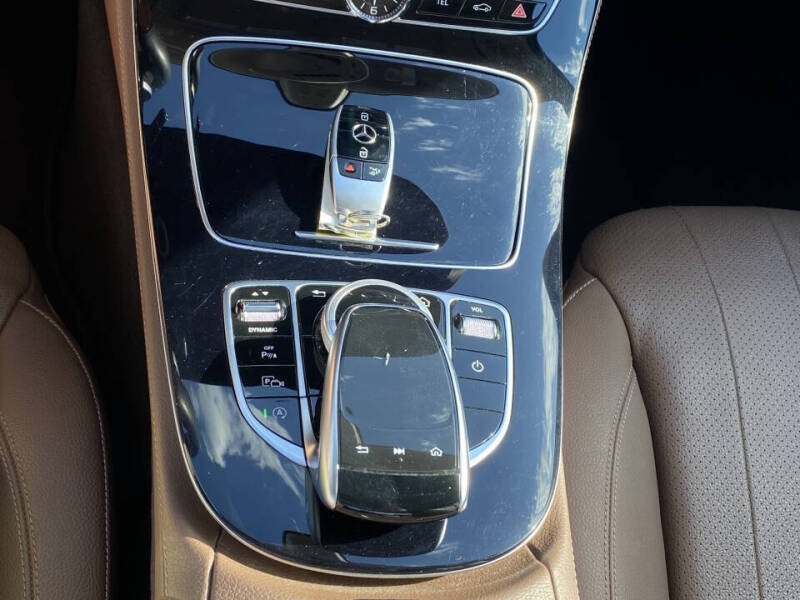 2017 Mercedes-Benz E-Class E 300 4MATIC
