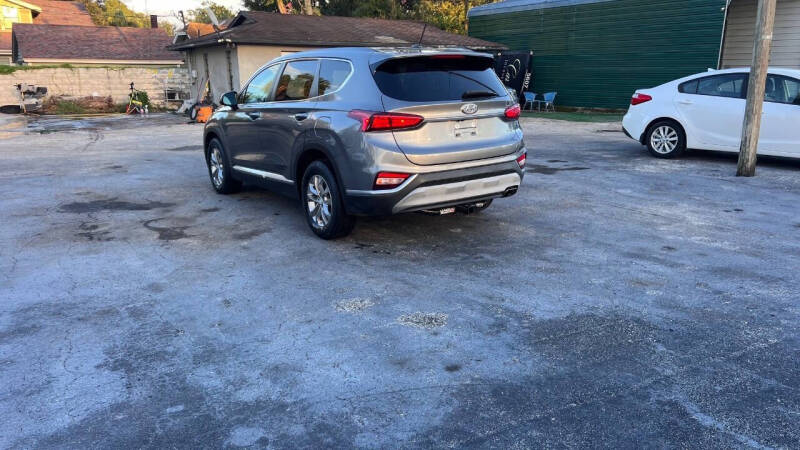 2019 Hyundai Santa Fe SE 2.4L
