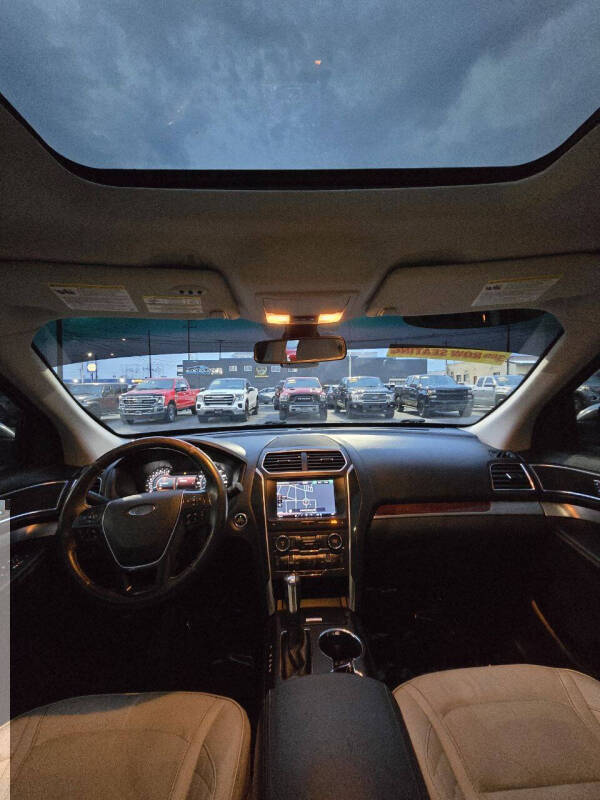 2016 Ford Explorer Platinum