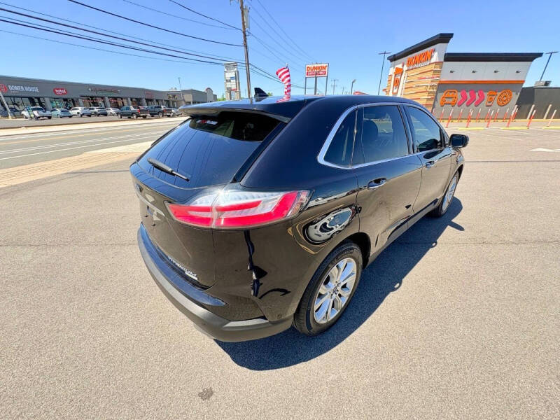 2019 Ford Edge Titanium