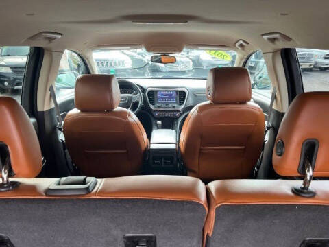 2017 GMC Acadia SLT-1