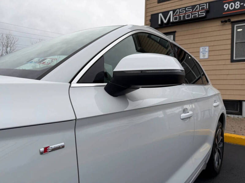 2022 Audi Q5 quattro S line Premium 45 TFSI