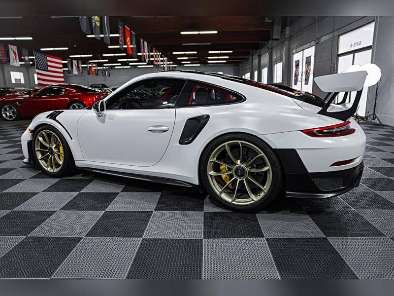 2018 Porsche 911 GT2 RS