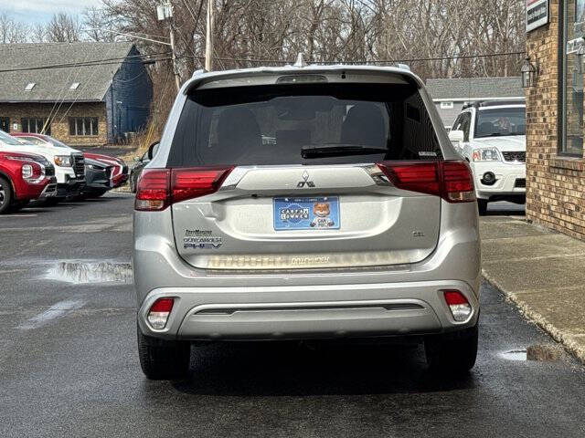 2022 Mitsubishi Outlander PHEV SEL