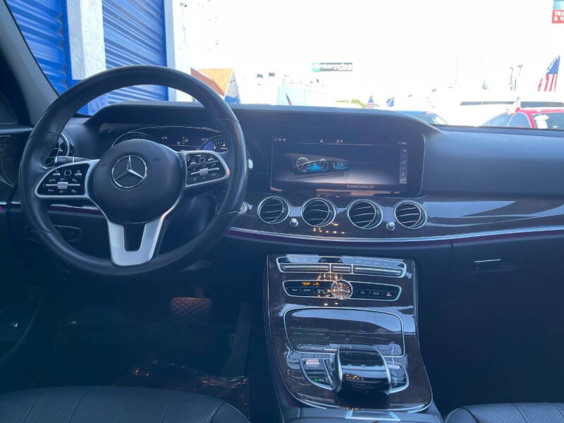 2019 Mercedes-Benz E-Class E 300