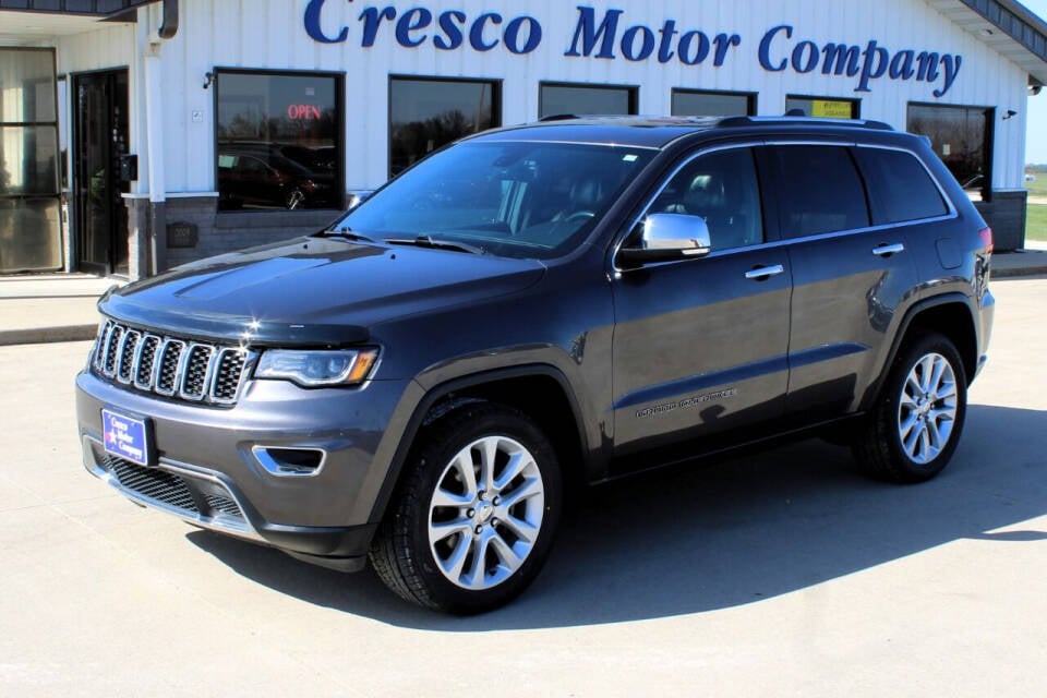 2017 Jeep Grand Cherokee for sale at Cresco Motor Company in Cresco, IA