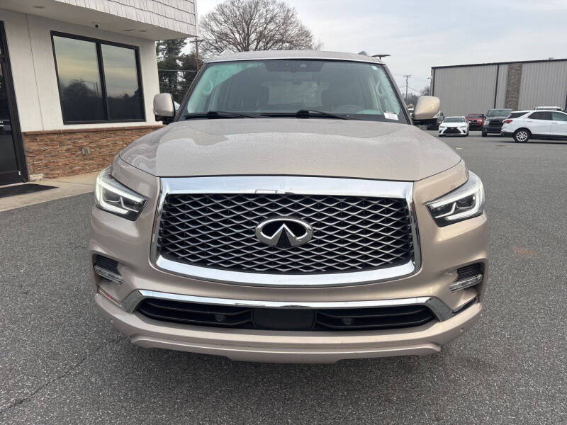2021 Infiniti QX80 Luxe