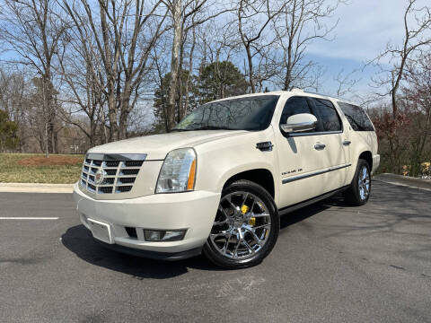 2009 Cadillac Escalade ESV for sale at Noble Auto in Hickory NC