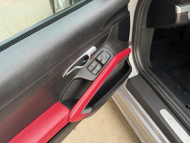 2024 Porsche 718 Cayman