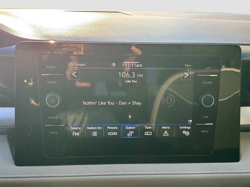 2025 Volkswagen Taos SE 4Motion