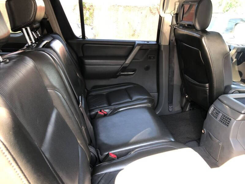 2006 Nissan Armada SE