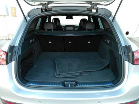 2025 Mercedes-Benz GLC GLC 300