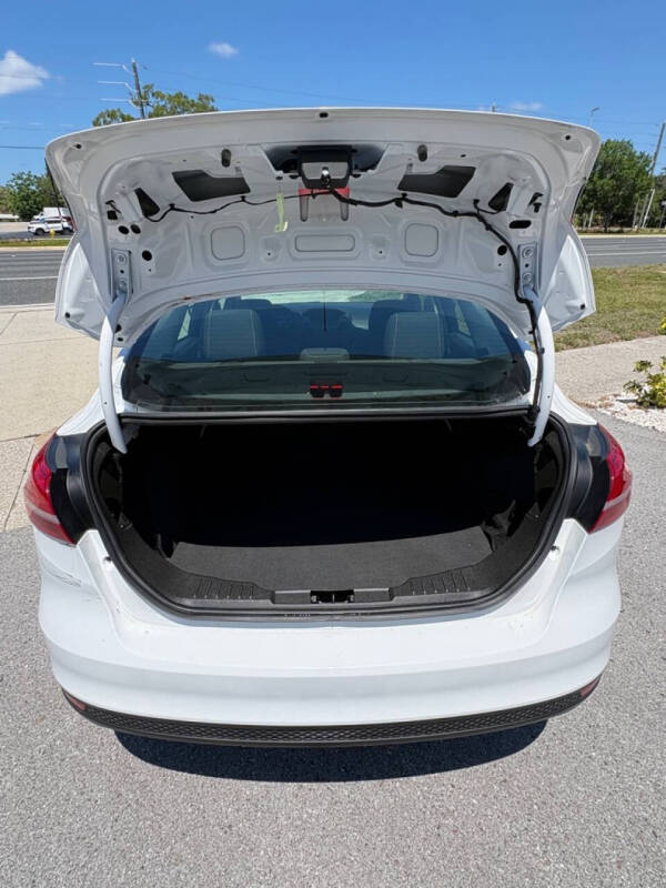 2016 Ford Focus S