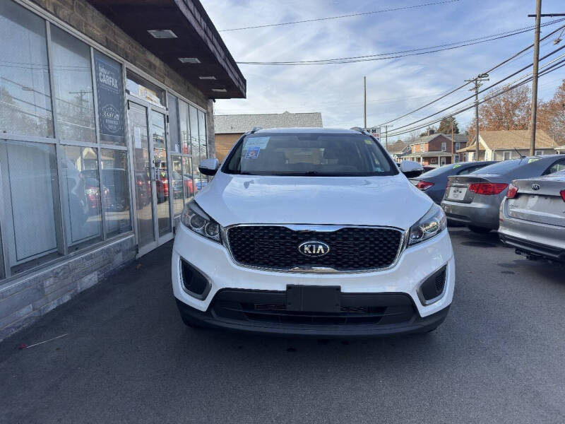 2016 Kia Sorento LX