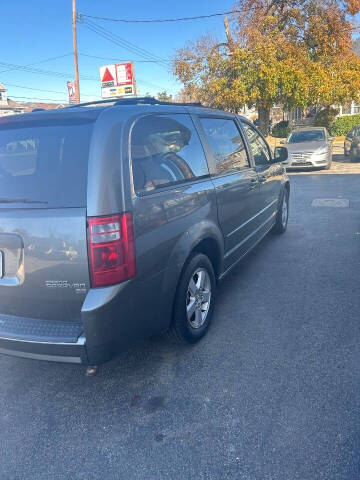 2010 Dodge Grand Caravan Crew