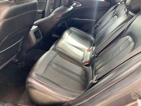 2016 Chrysler 200 Limited