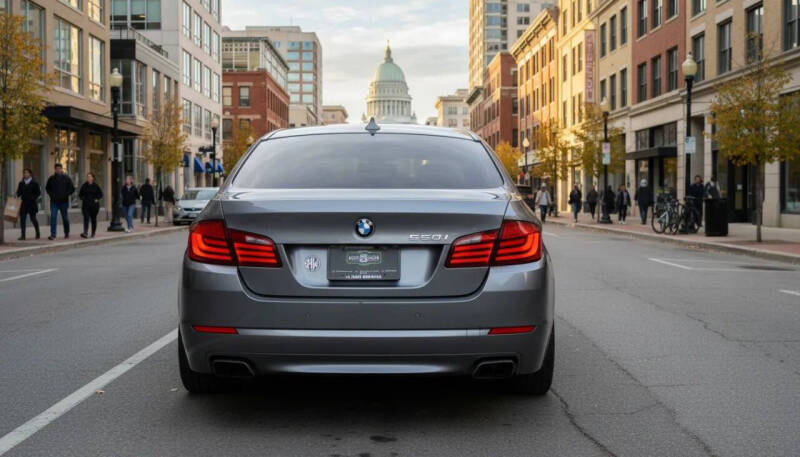 2012 BMW 5 Series 550i xDrive