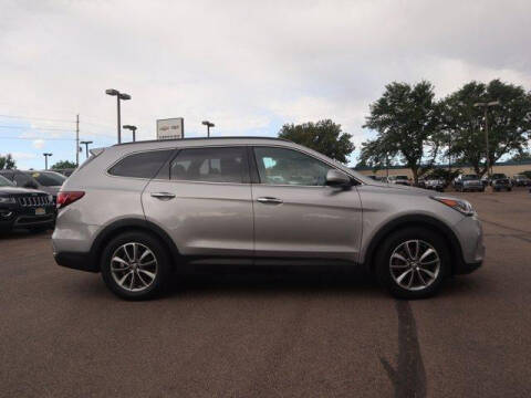 2017 Hyundai Santa Fe SE