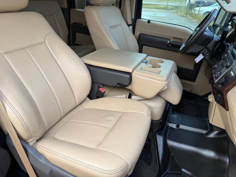 2015 Ford F-350 Super Duty Lariat