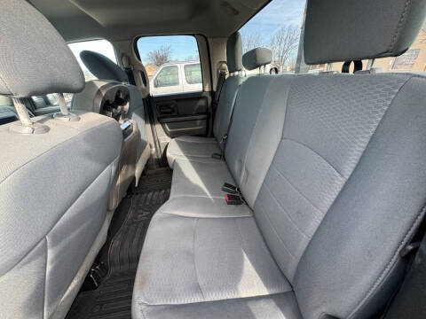 2017 RAM 1500 Express