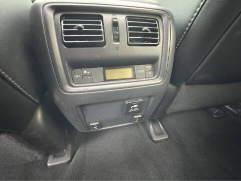 2016 Nissan Pathfinder Platinum