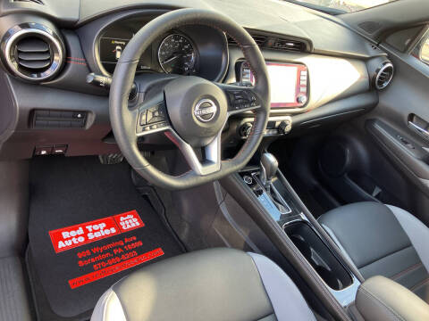 2024 Nissan Kicks SR