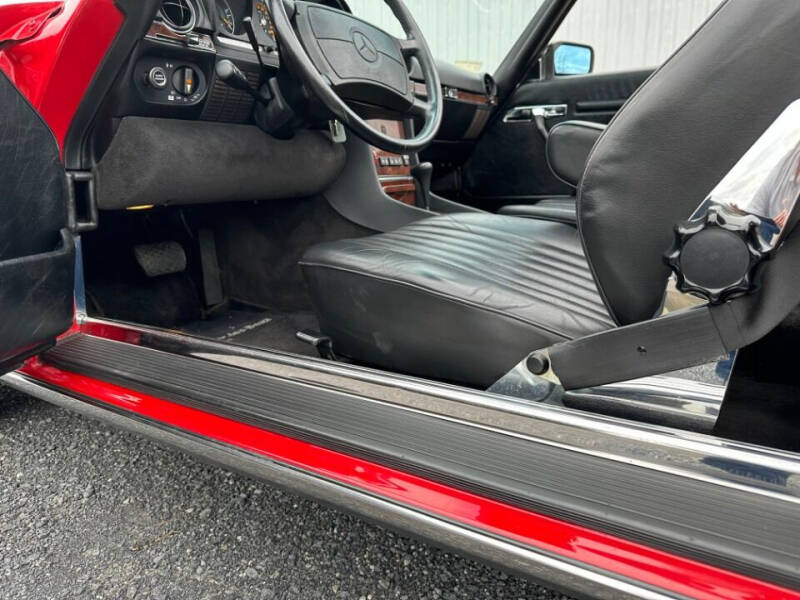 1989 Mercedes-Benz 560-Class 560 SL