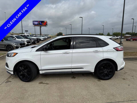 2022 Ford Edge SE