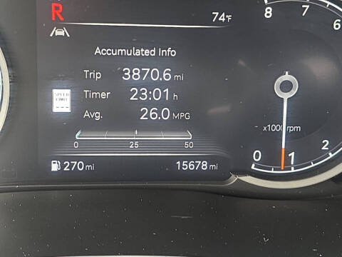 2025 Genesis GV70 2.5T Standard