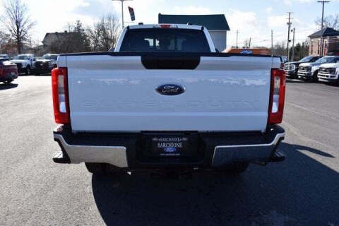 2025 Ford F-350 Super Duty XL