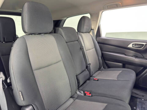 2018 Nissan Pathfinder S