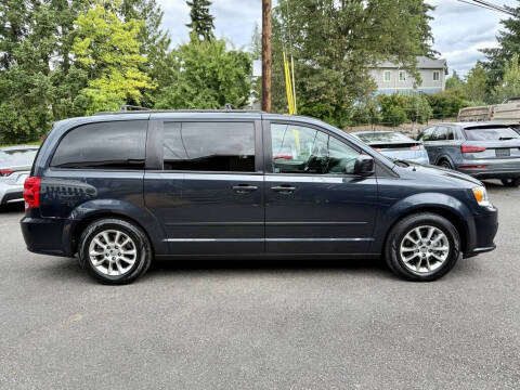 2013 Dodge Grand Caravan R/T