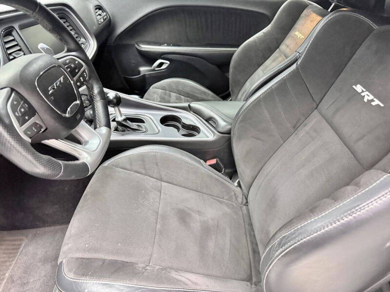 2016 Dodge Challenger SRT 392
