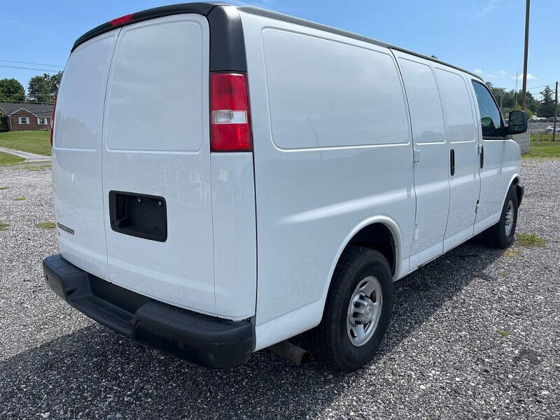 2018 Chevrolet Express 2500