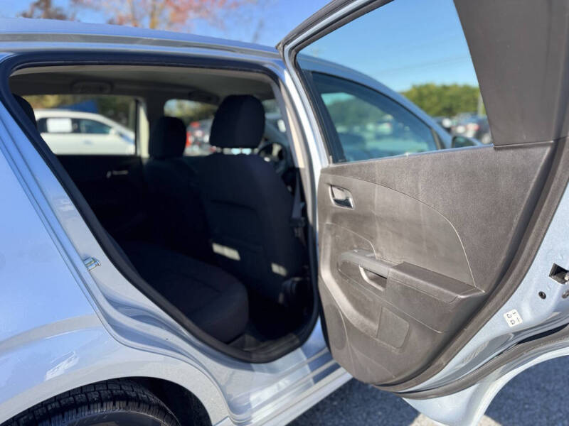 2017 Chevrolet Sonic LT Auto