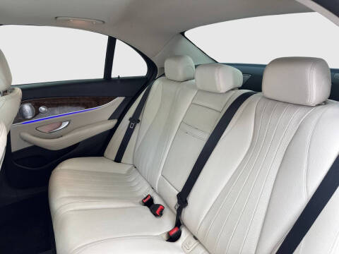 2018 Mercedes-Benz E-Class E 300