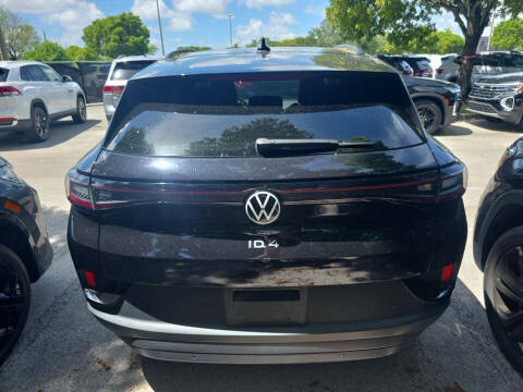 2023 Volkswagen ID.4 Pro