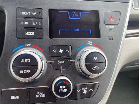 2017 Toyota Sienna