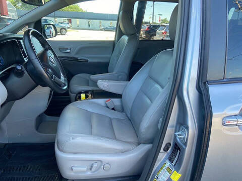 2017 Toyota Sienna