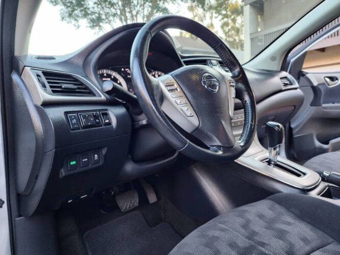 2013 Nissan Sentra SV