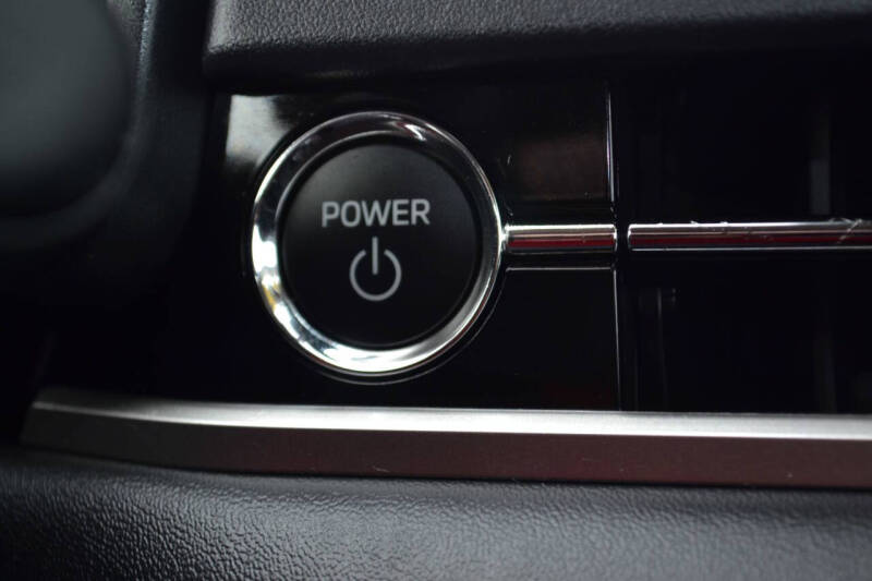 2024 Mitsubishi Outlander PHEV SEL