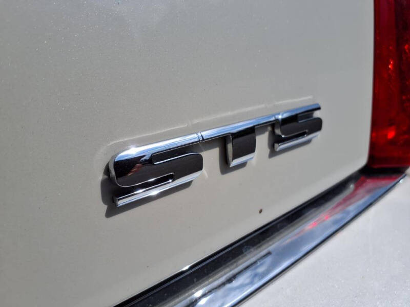 2008 Cadillac STS V8