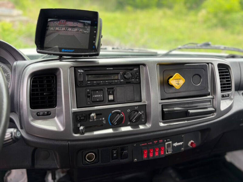 2019 Hino 268A