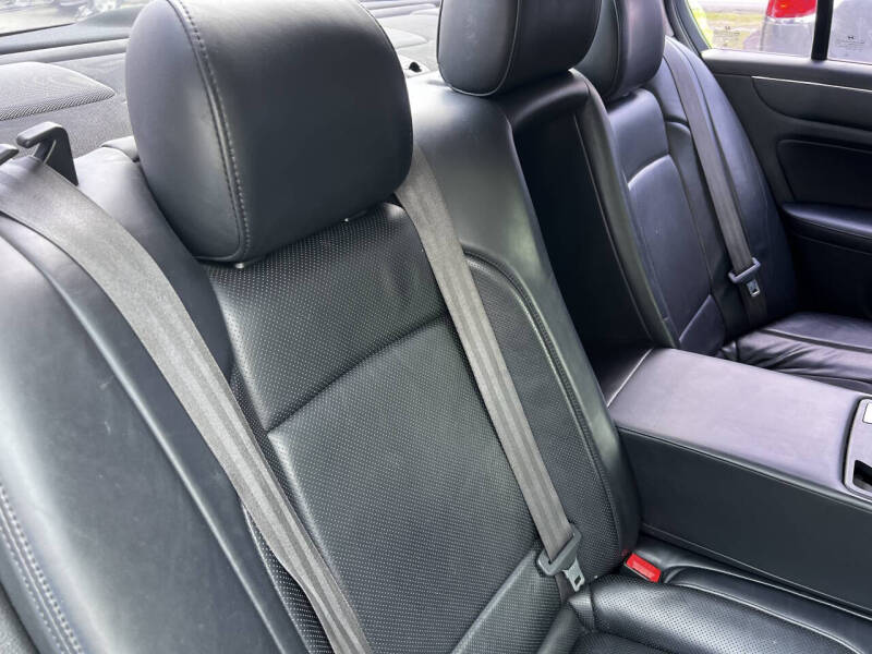 2012 Hyundai Genesis 5.0L R-Spec